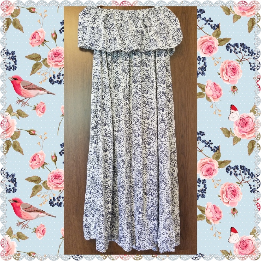 Beautiful Strapless Maxi Dress!